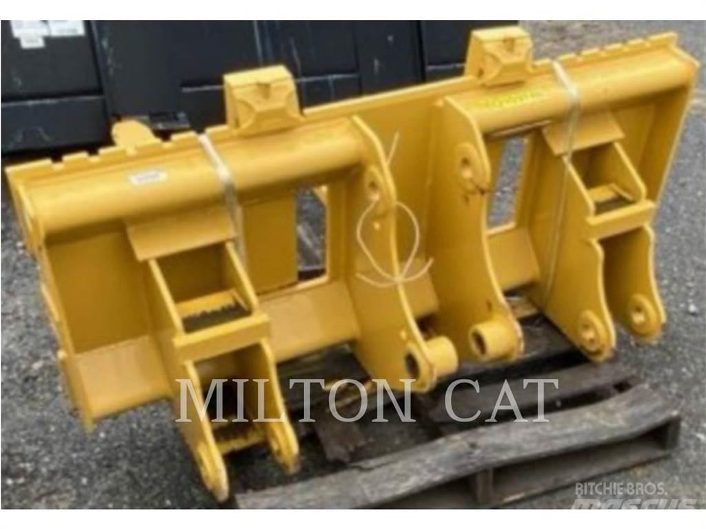 CAT BHL 48 PALLET FORKS Forquilhas