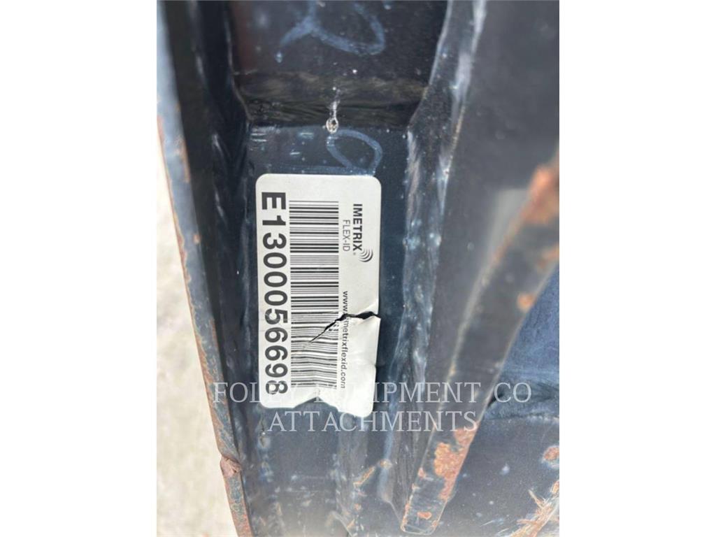 CAT BK302P16 Escavadoras de rastos