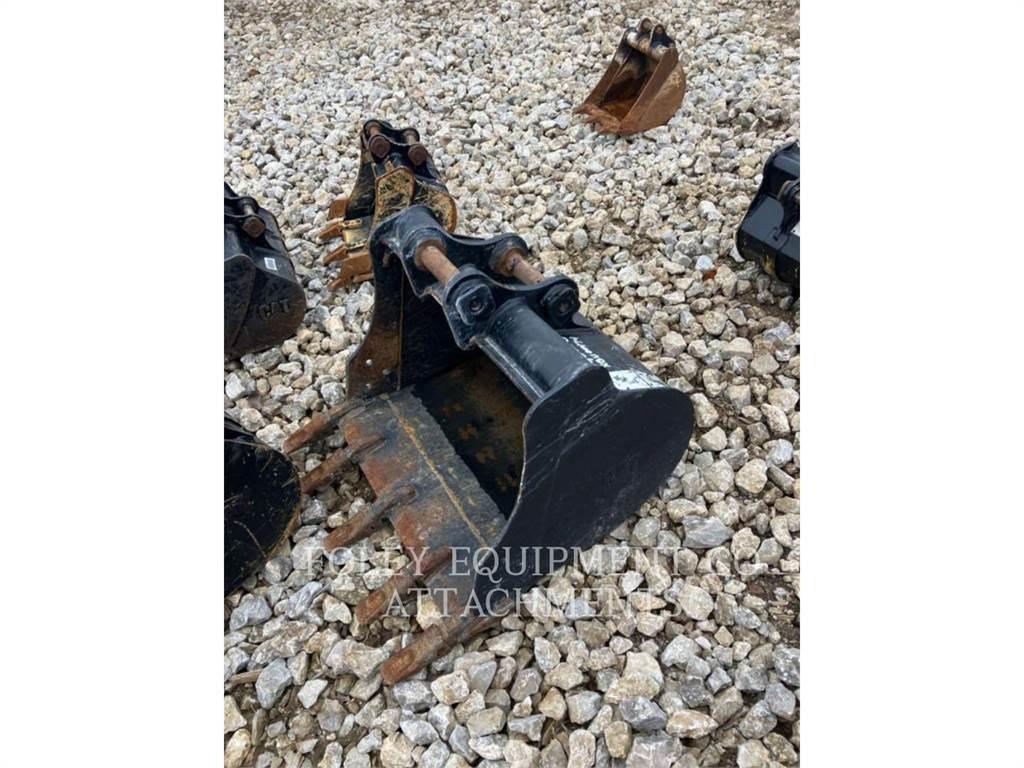 CAT BK303P32 Escavadoras de rastos