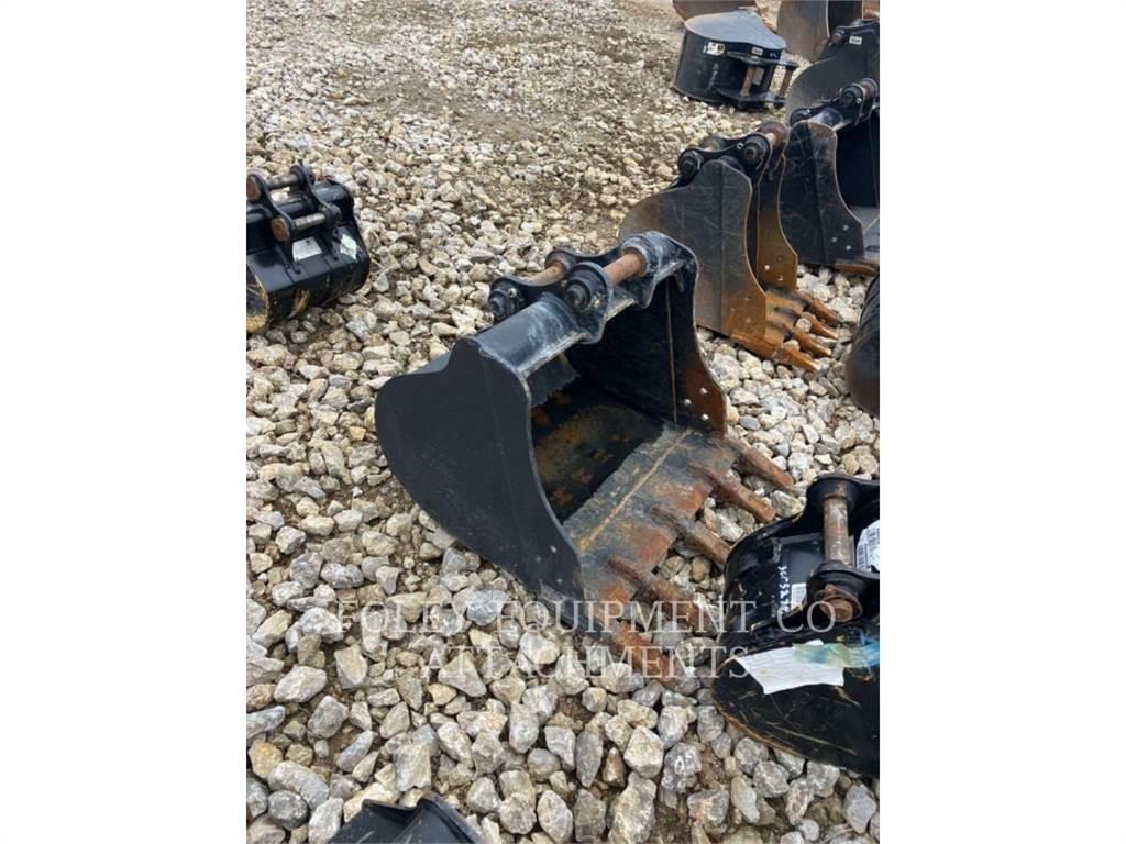 CAT BK303P32 Escavadoras de rastos