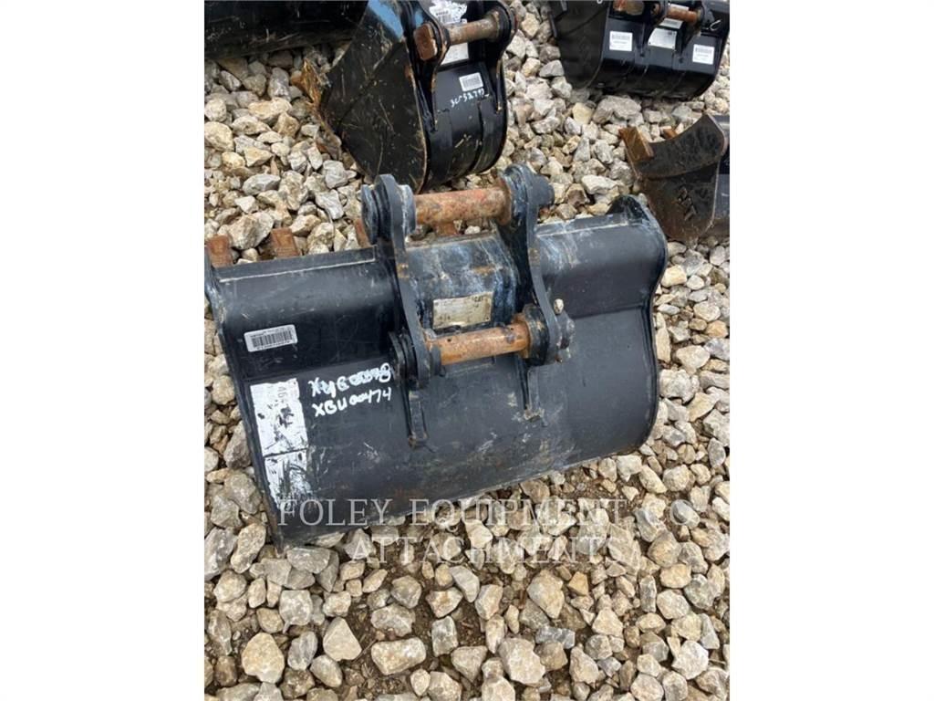 CAT BK303P32 Escavadoras de rastos