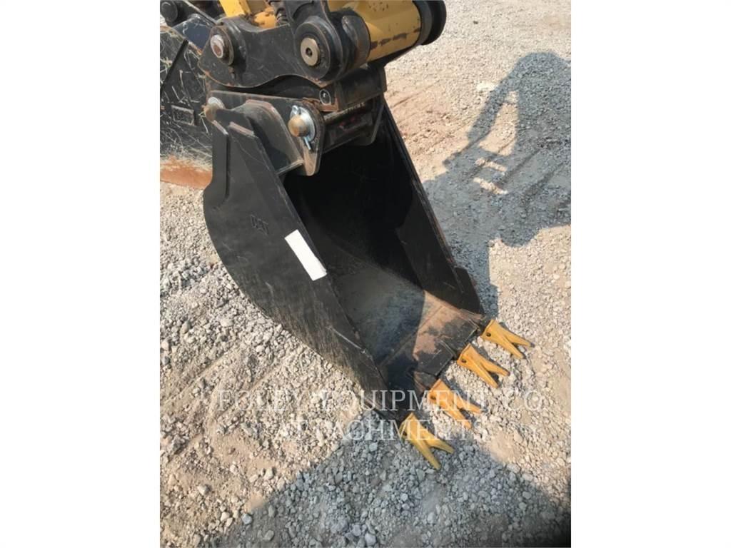 CAT BK310P24 Escavadoras de rastos