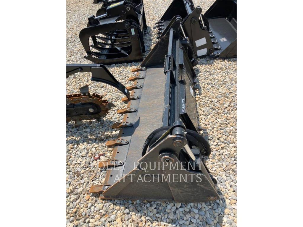 CAT BKSSLMP80T Carregadoras de direcção deslizante