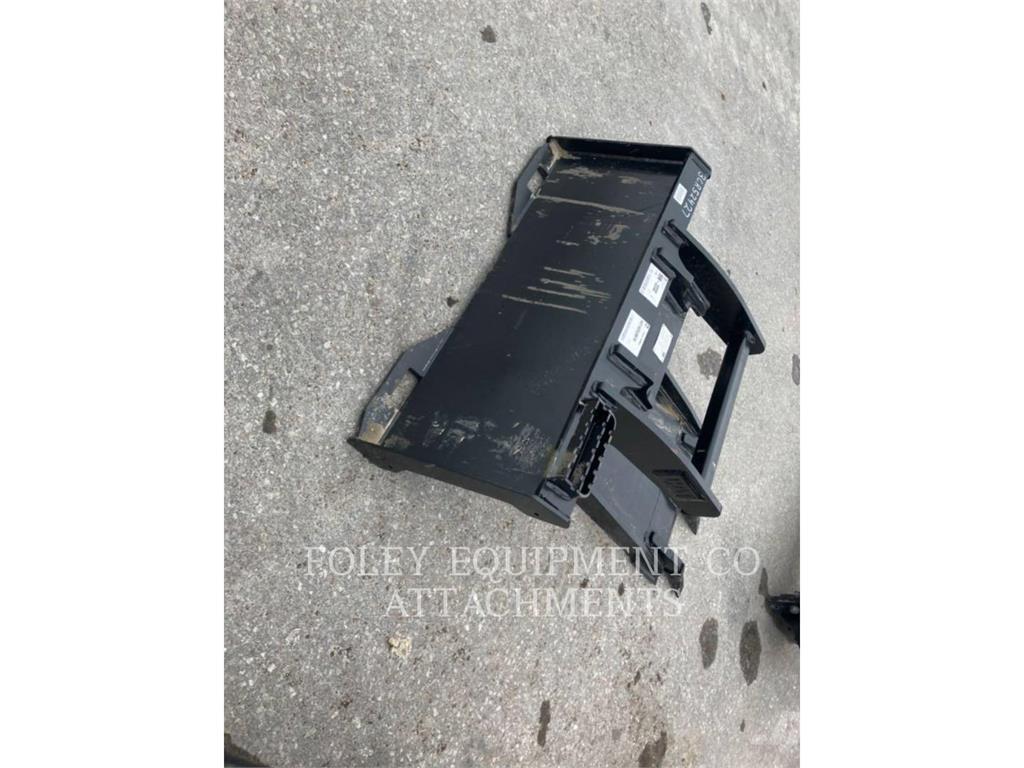 CAT BKSSLSLAB Carregadoras de direcção deslizante