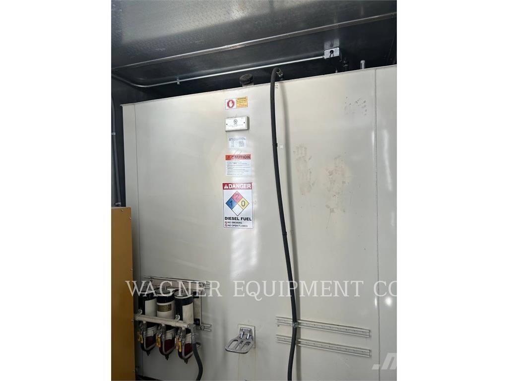 CAT C27 800KW Outros Geradores