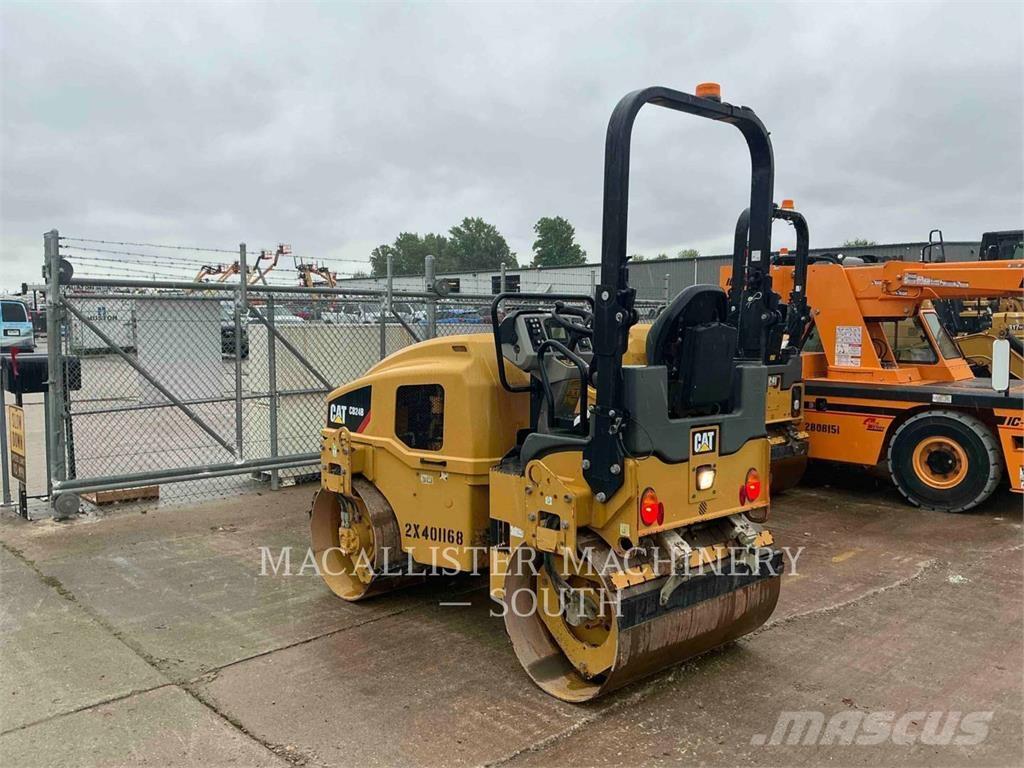 CAT CB 24 B Cilindros Compactadores tandem