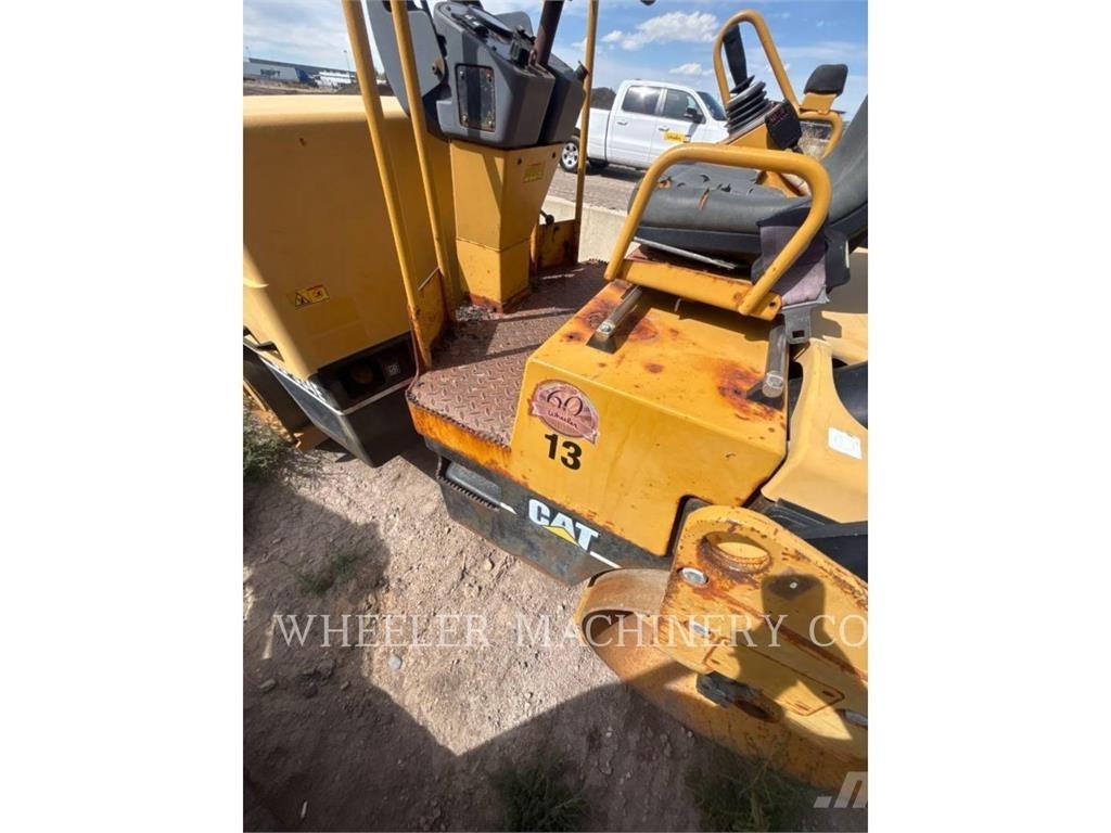 CAT CB-334E Cilindros Compactadores mistos