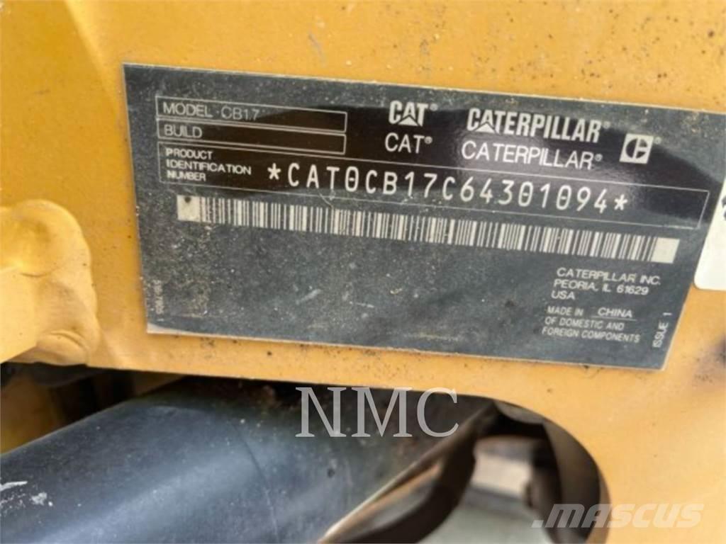 CAT CB1.7 Compactadores para terra