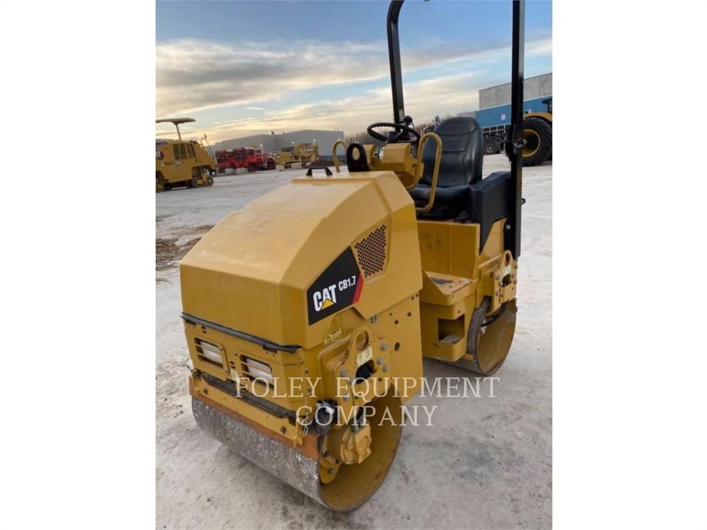CAT CB1.7-03 Compactadores para terra