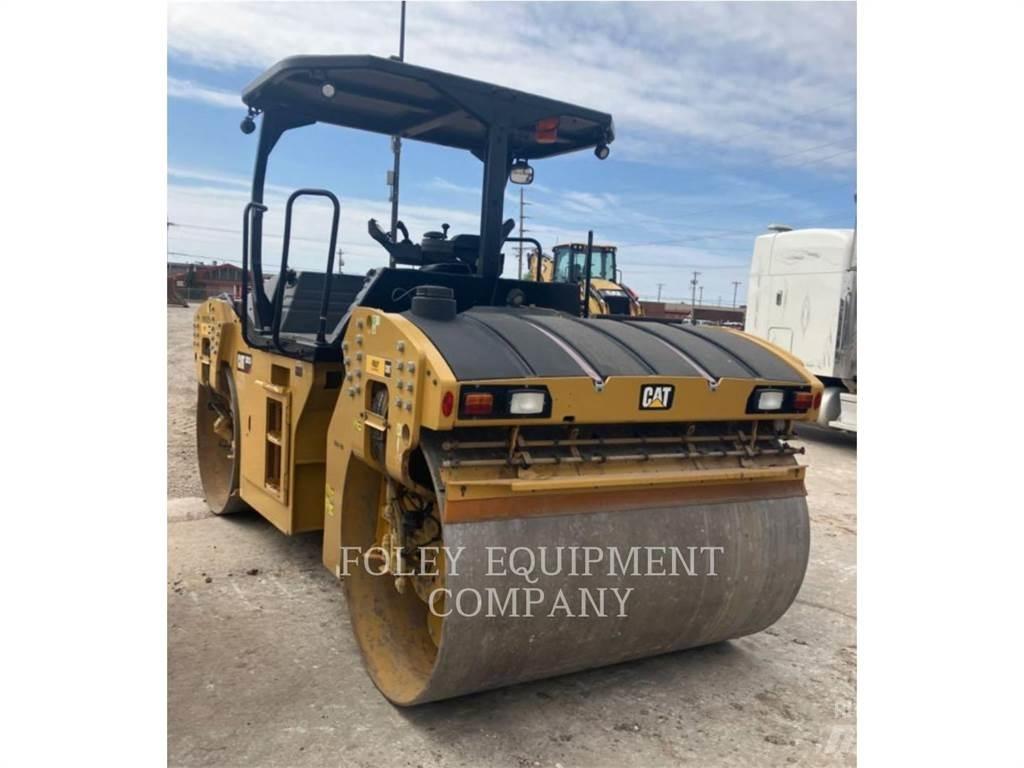 CAT CB13-01 Compactadores para terra
