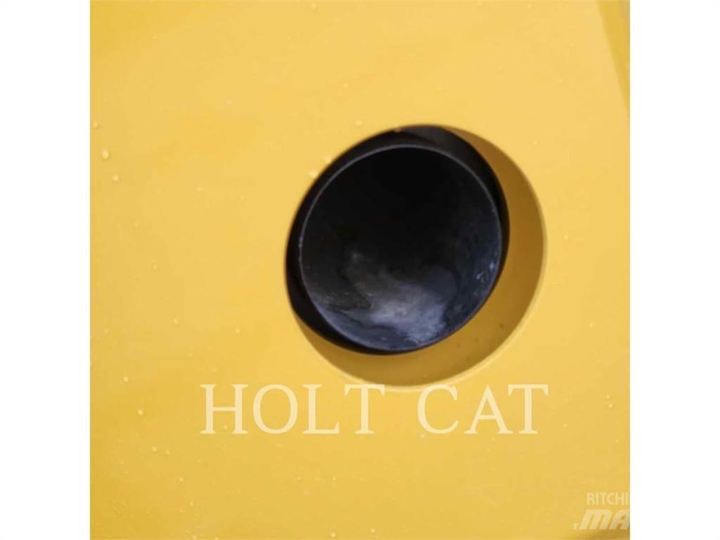 CAT CB15 Pás carregadoras de rodas