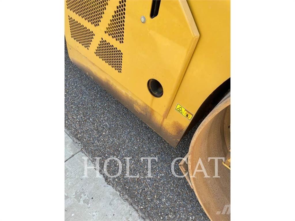 CAT CB15 Cilindros Compactadores monocilíndricos