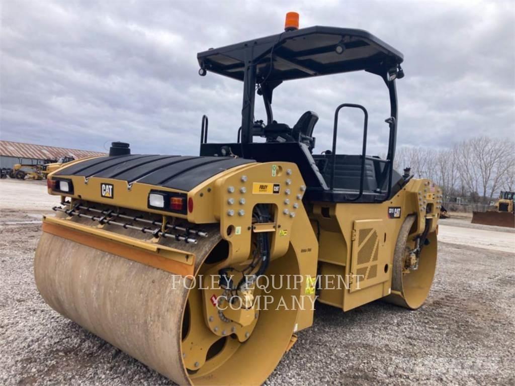 CAT CB15-01 Compactadores para terra