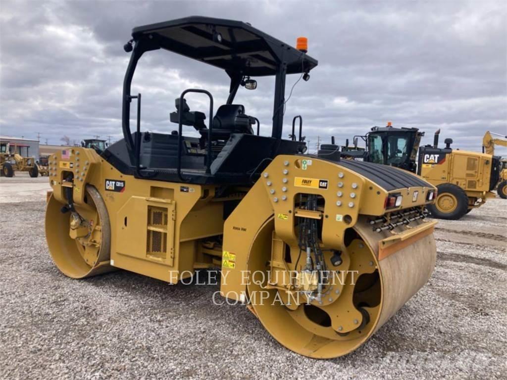 CAT CB15-01 Compactadores para terra