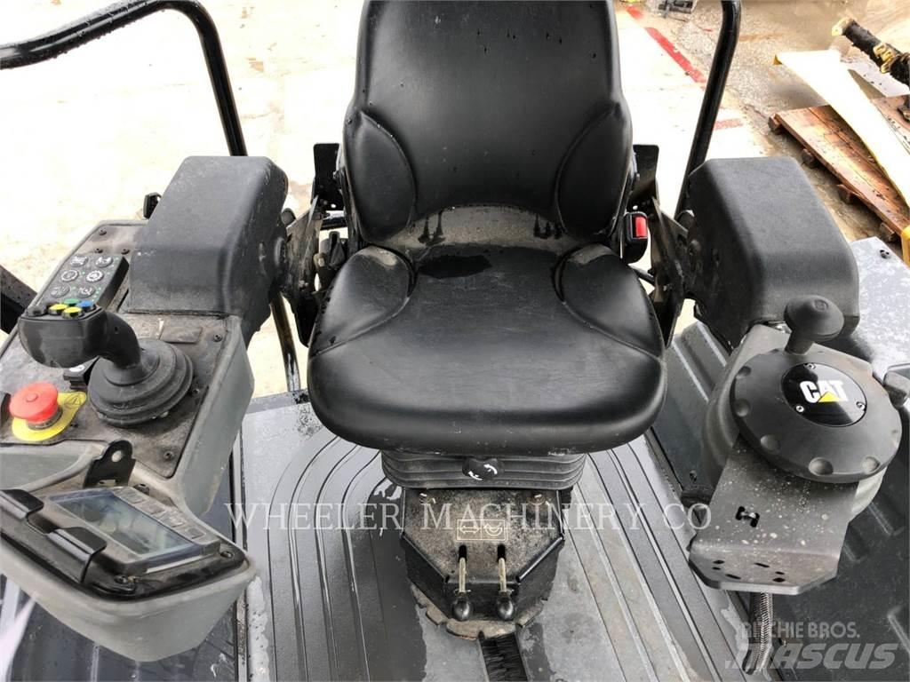 CAT CB15 CW Cilindros Compactadores tandem
