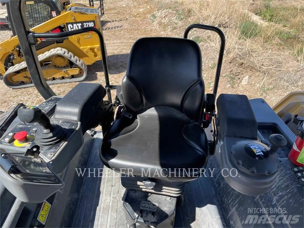 CAT CB15 CW Cilindros Compactadores tandem