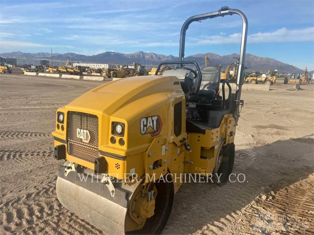 CAT CB2.5 Cilindros Compactadores tandem