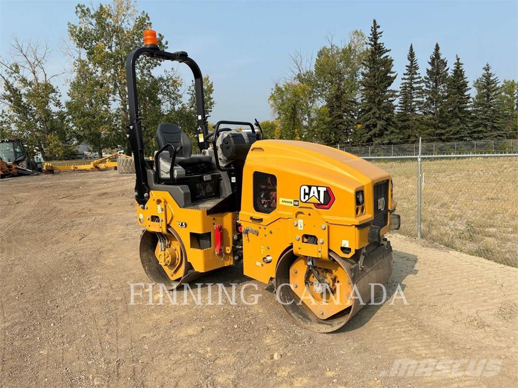 CAT CB2.5-03 Compactadores para terra
