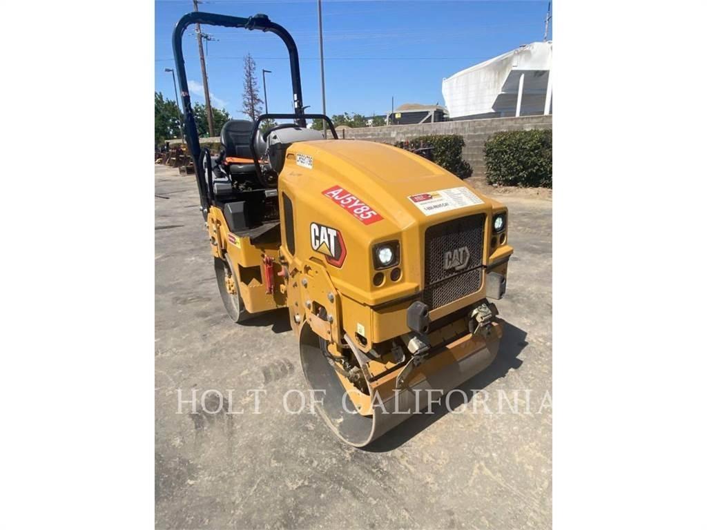 CAT CB2.5 GC Compactadores para terra