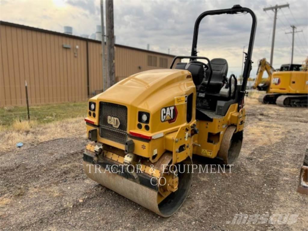 CAT CB2.7 Pavimentadoras de asfalto