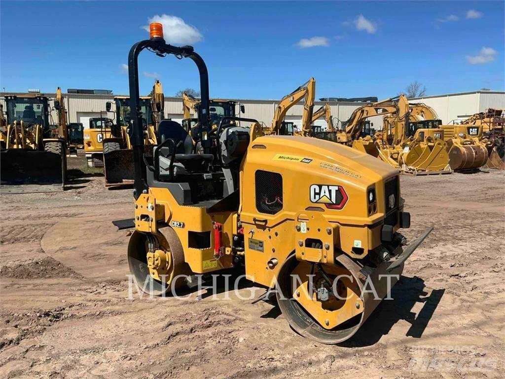 CAT CB2.7 Cilindros Compactadores monocilíndricos