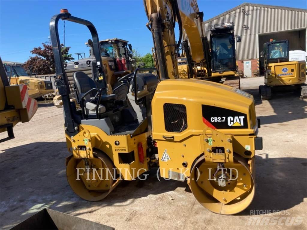 CAT CB2.7 Compactadores para terra