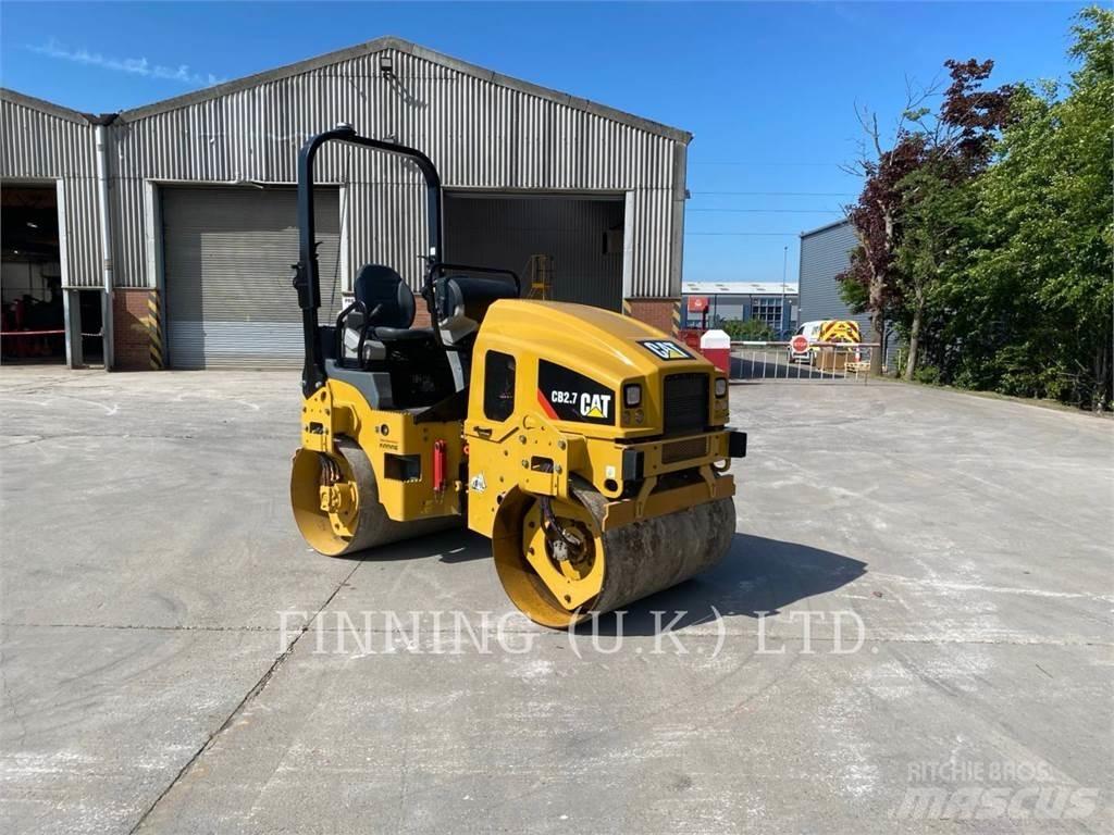CAT CB2.7 Compactadores para terra