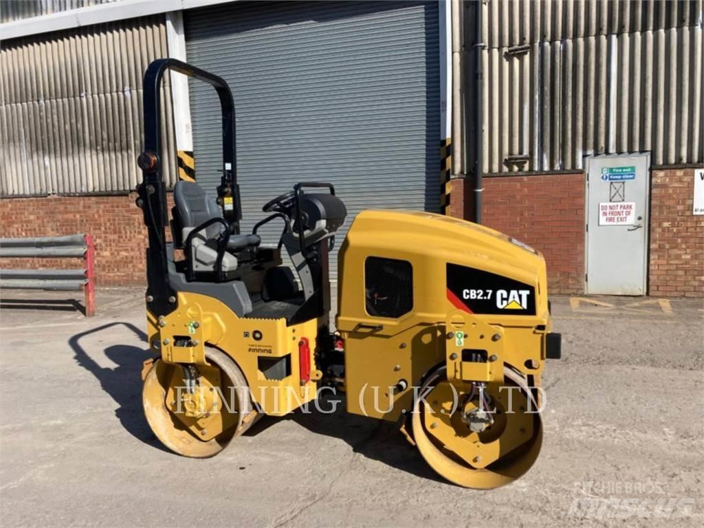 CAT CB2.7 Compactadores para terra