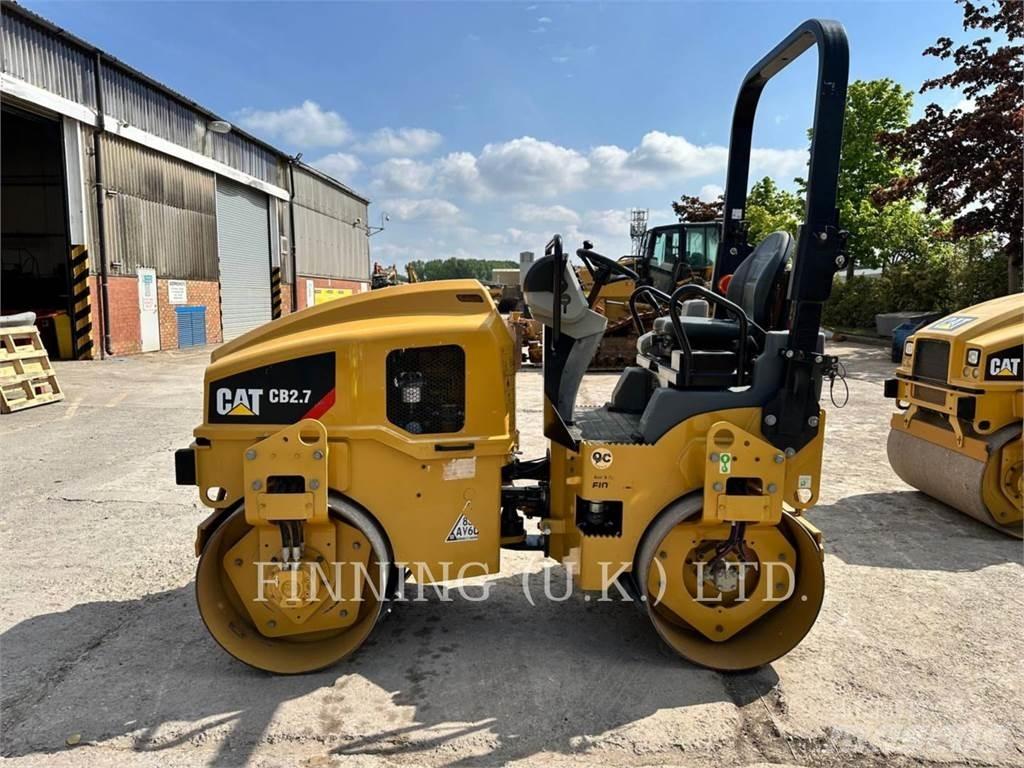 CAT CB2.7 Compactadores para terra