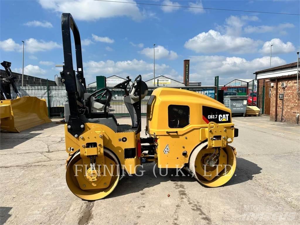 CAT CB2.7 Compactadores para terra