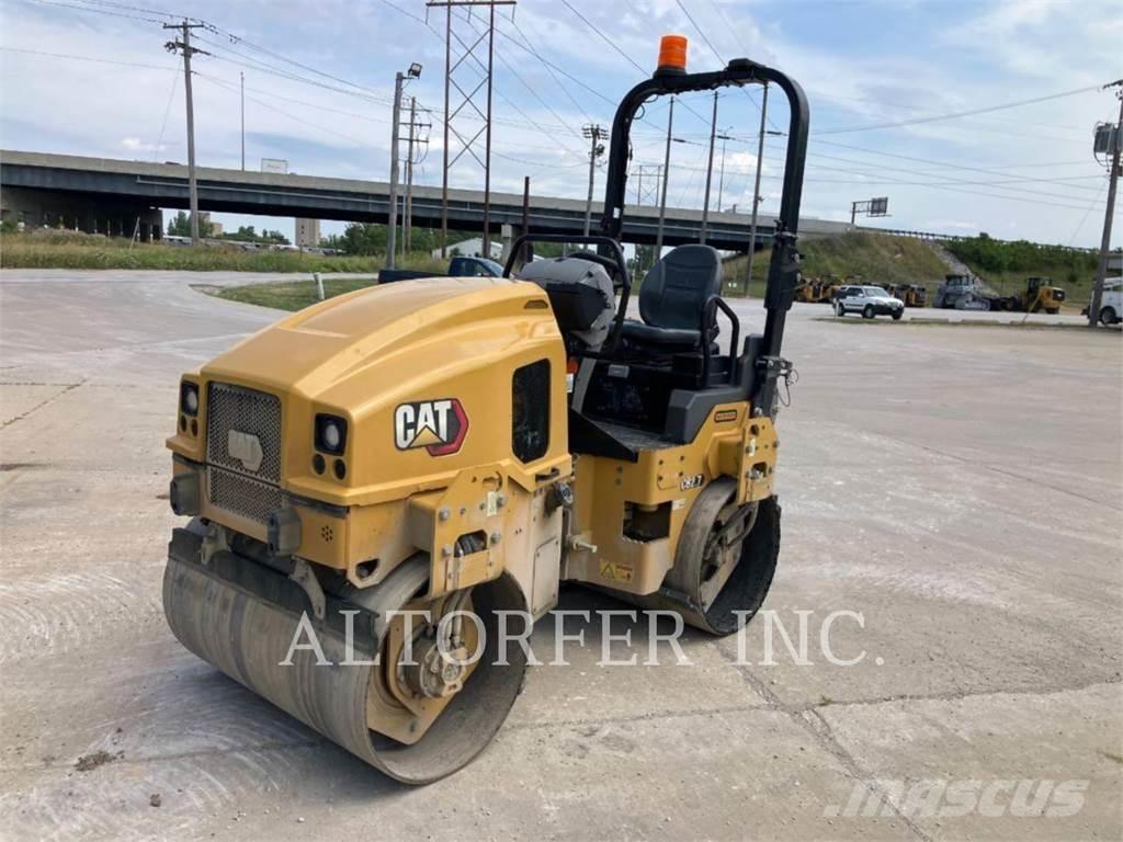 CAT CB2.7-03 Cilindros Compactadores tandem