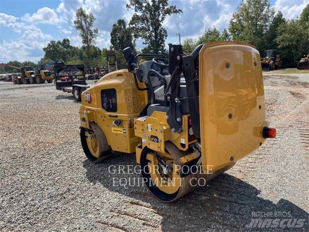 CAT CB2.7-03GC Cilindros Compactadores tandem