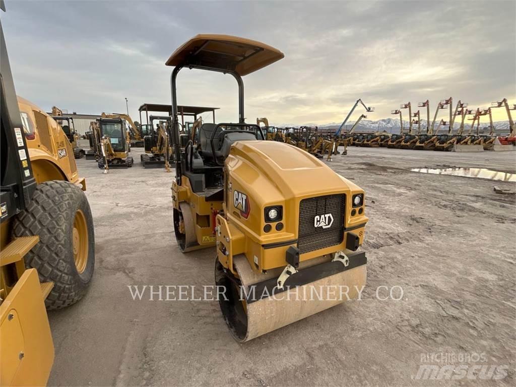 CAT CB2.7 GC Cilindros Compactadores tandem