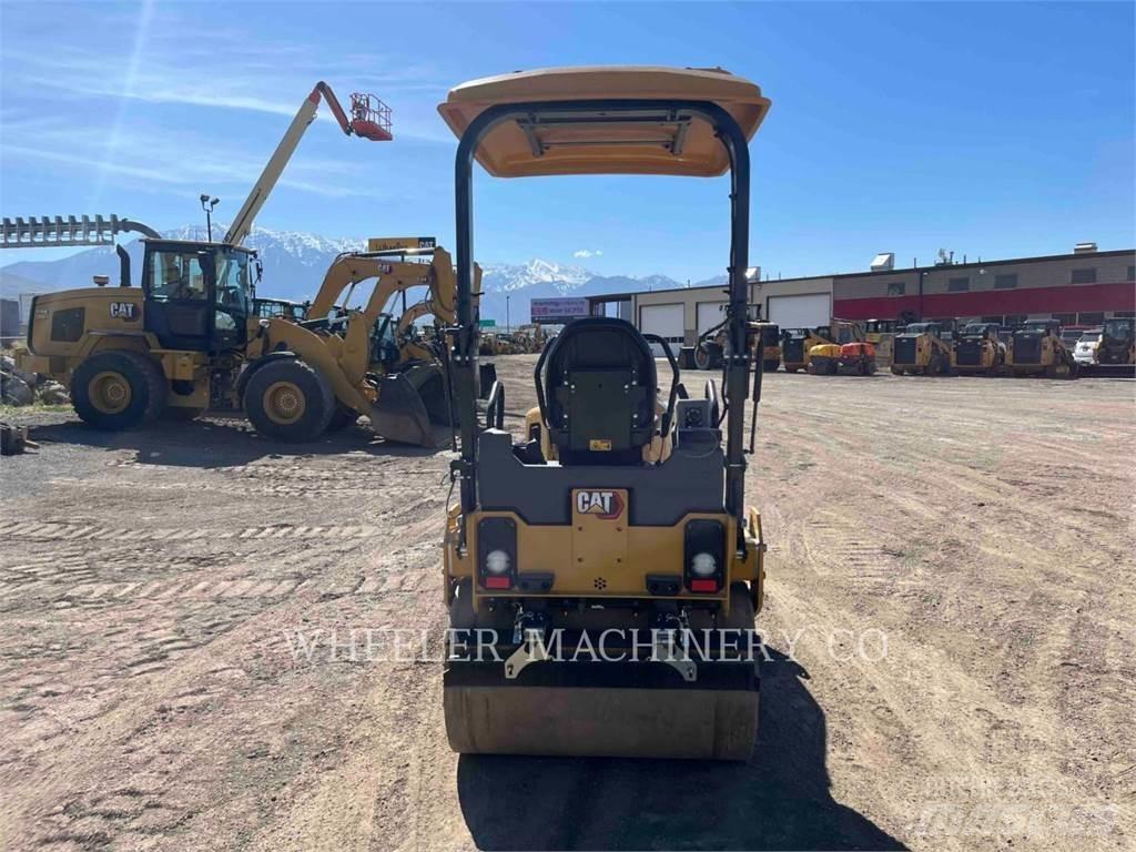 CAT CB2.7 GC Cilindros Compactadores tandem