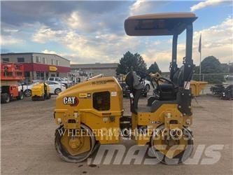 CAT CB2.7 GC Cilindros Compactadores tandem