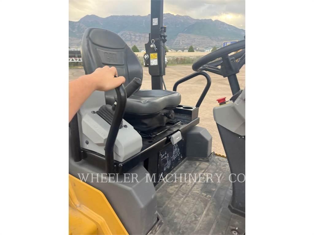 CAT CB2.7 GC Cilindros Compactadores tandem