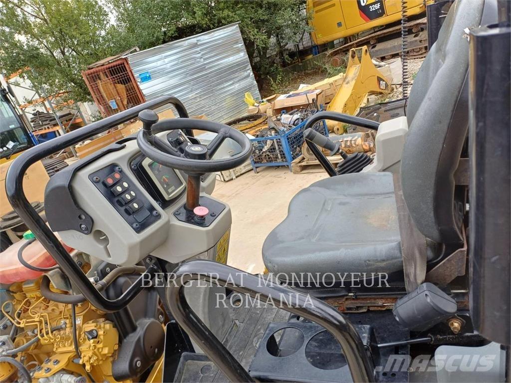 CAT CB2.7LRC Cilindros Compactadores tandem