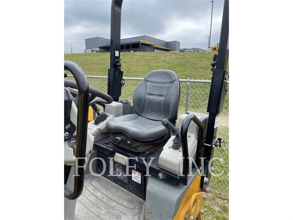 CAT CB22B Cilindros Compactadores tandem