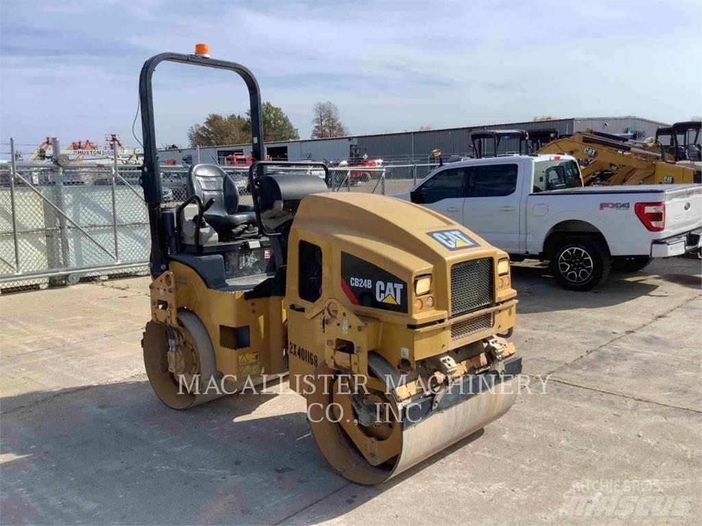 CAT CB24B Cilindros Compactadores tandem
