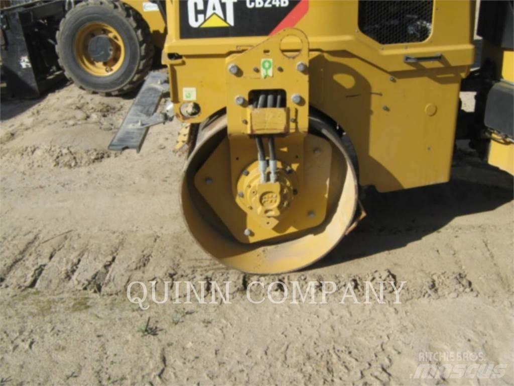 CAT CB24B Cilindros Compactadores tandem
