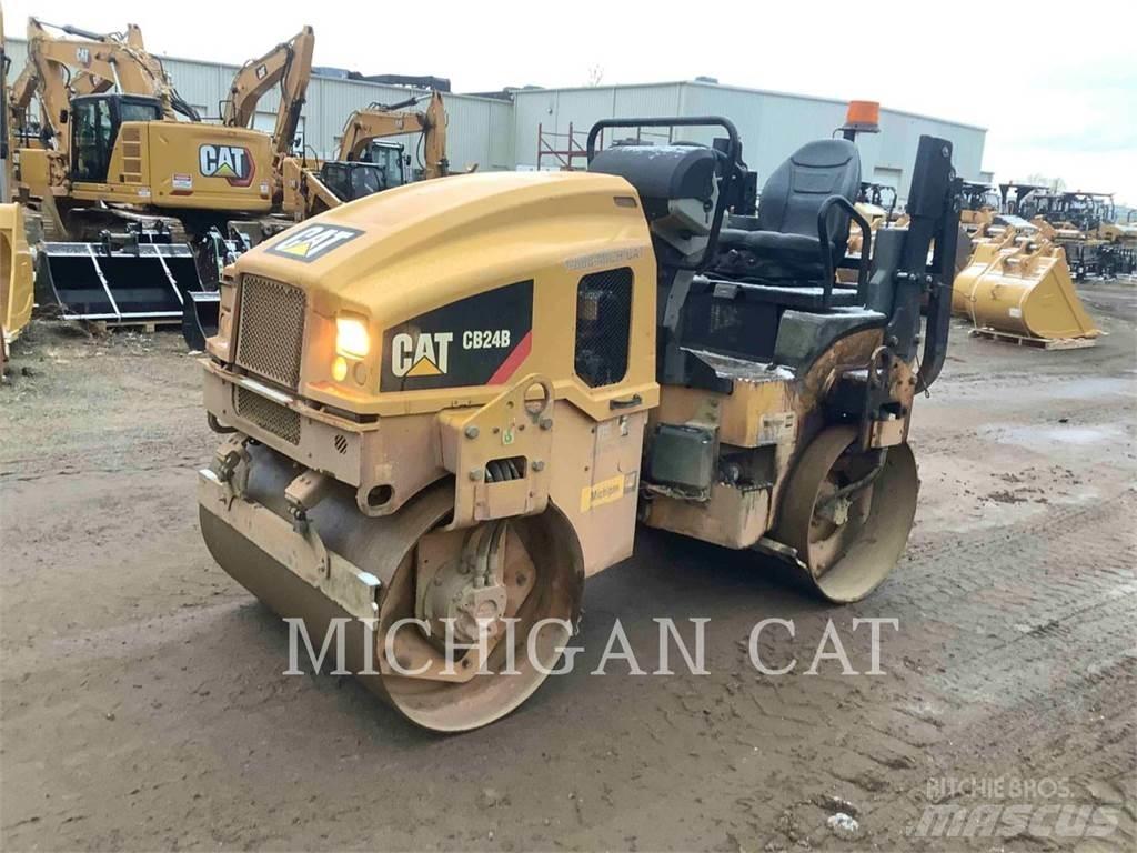 CAT CB24B Cilindros Compactadores tandem