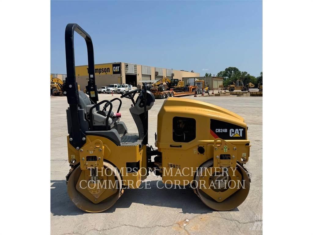 CAT CB24B Cilindros Compactadores tandem