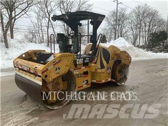 CAT CB54 XW Cilindros Compactadores tandem