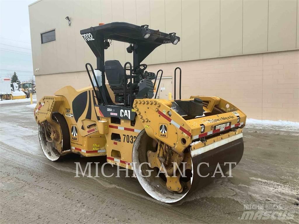 CAT CB54 XW Cilindros Compactadores tandem