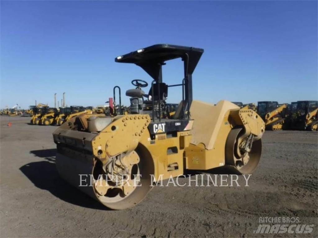 CAT CB64 Cilindros Compactadores tandem