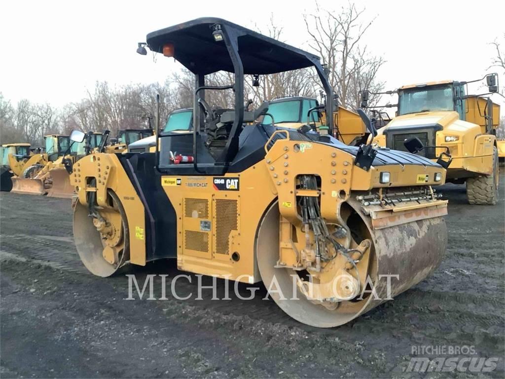 CAT CB64B Cilindros Compactadores tandem