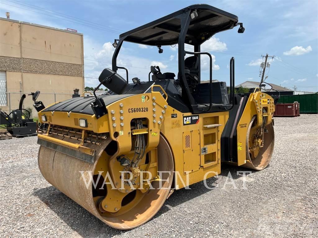 CAT CB64B Compactadores para terra