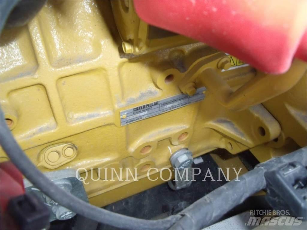 CAT CC2.7 Cilindros Compactadores monocilíndricos