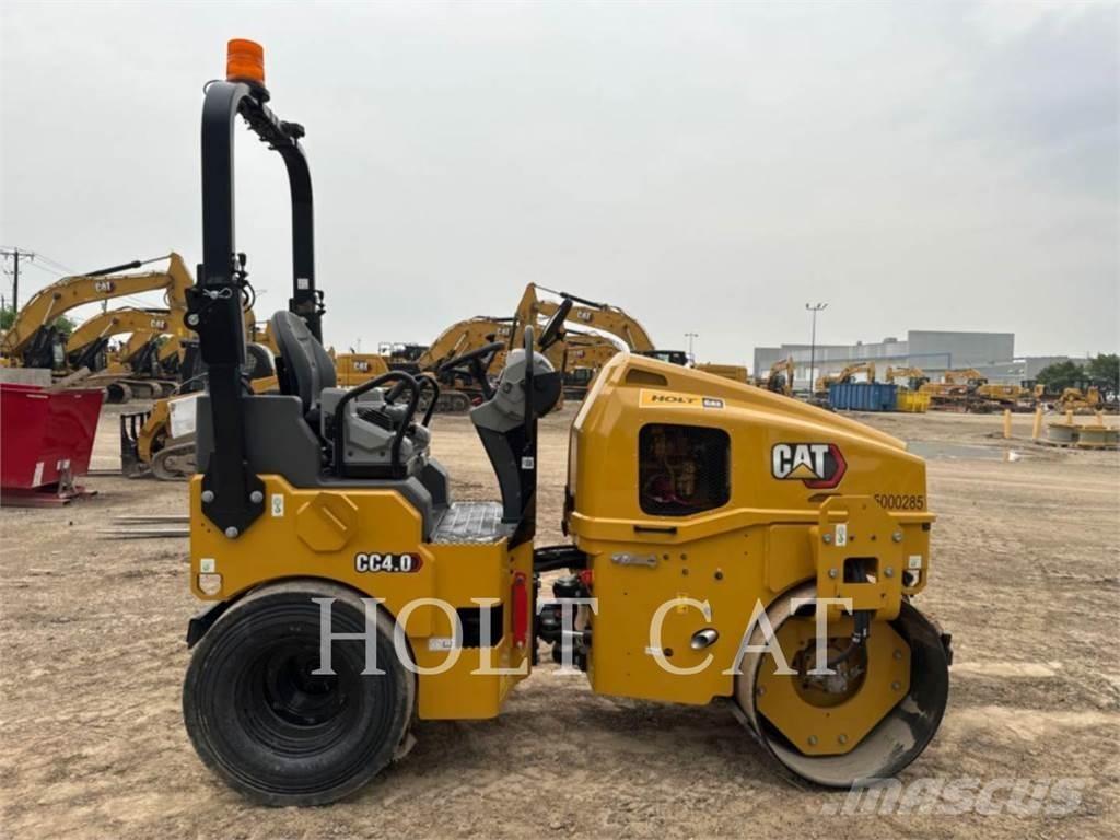 CAT CC4.0 Dozers Tratores rodas