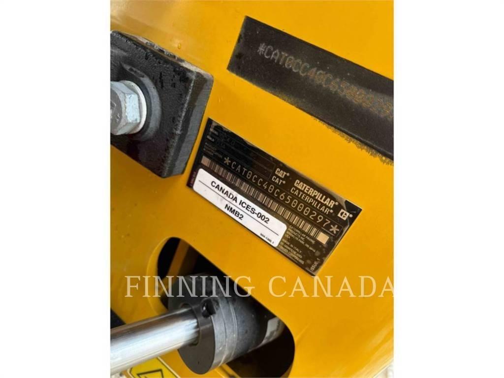CAT CC4.0-03 Compactadores para terra